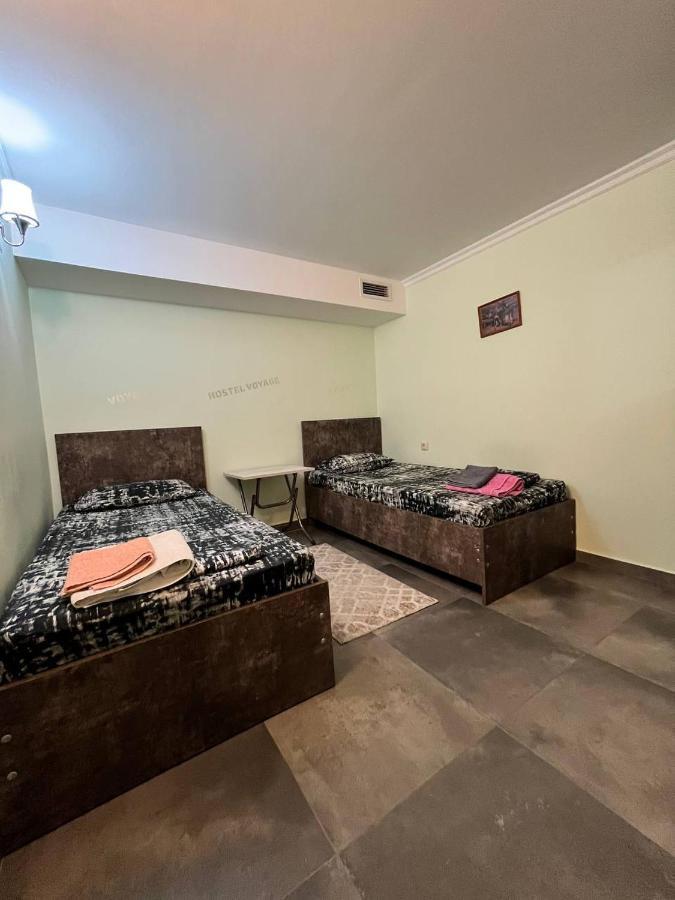 Hostel Voyage Батумі Екстер'єр фото