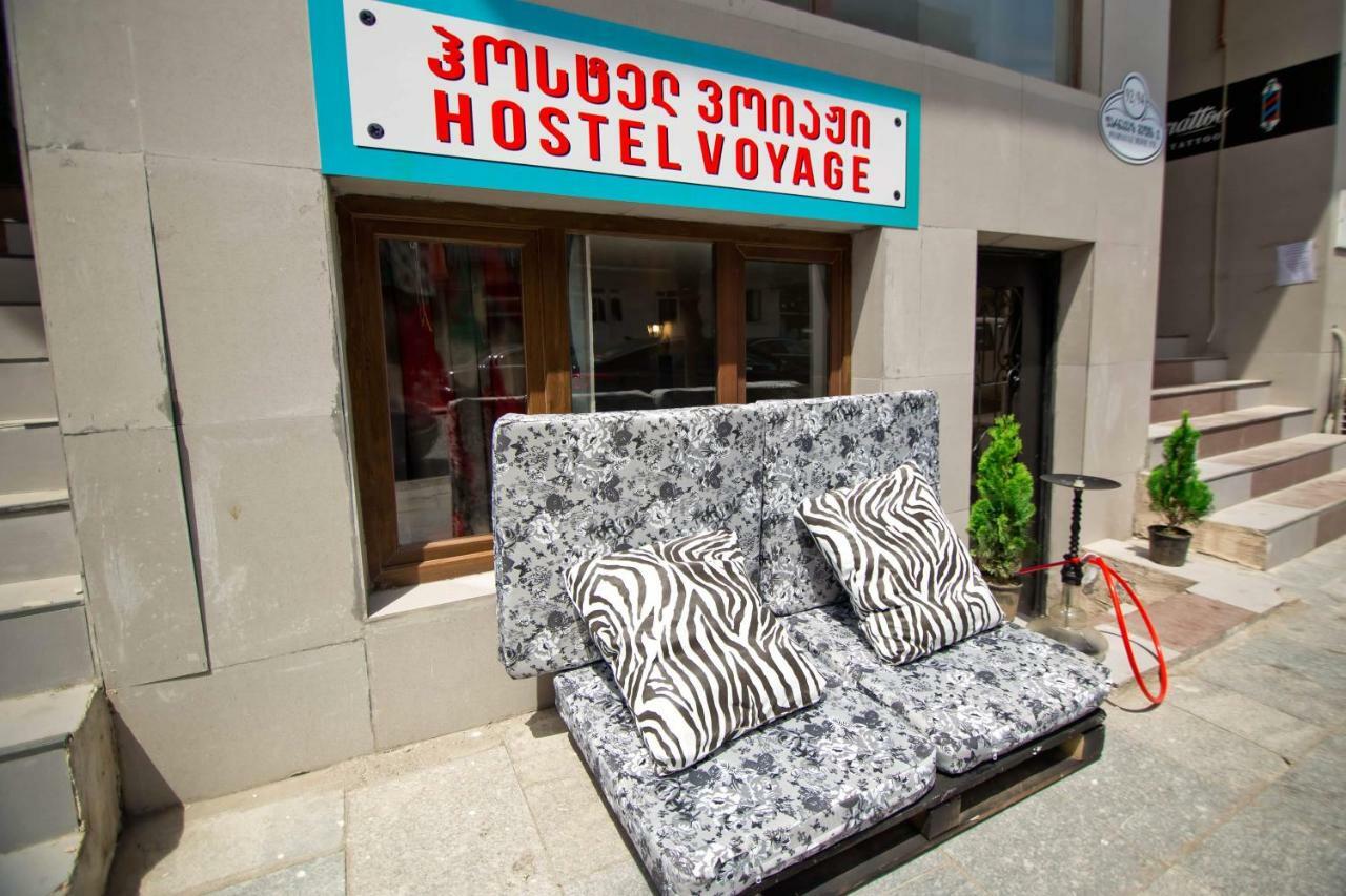 Hostel Voyage Батумі Екстер'єр фото